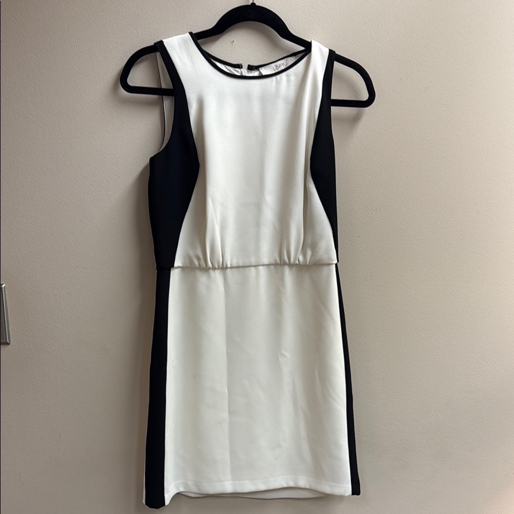 LOFT Black and White Sheath Mini Dress Sleeveless Crew Neck